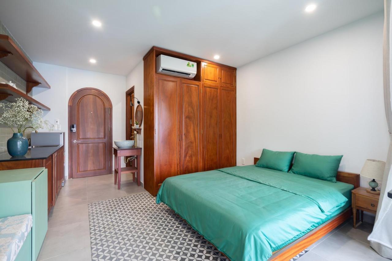 Joohouse Lux Hotel Ho Chi Minh City Exterior photo